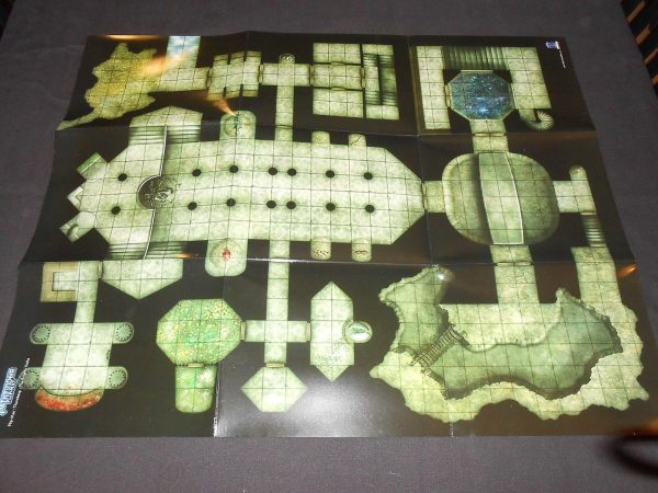 Pathfinder Flip Mat Thornkeep Dungeons (2 pack) Sealed February 27th  2013